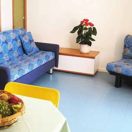 Pianeta Aparthotel *